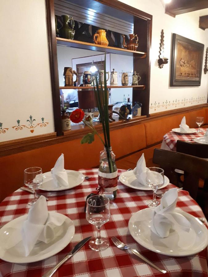 Hotel Tirol Treze Tílias Kültér fotó