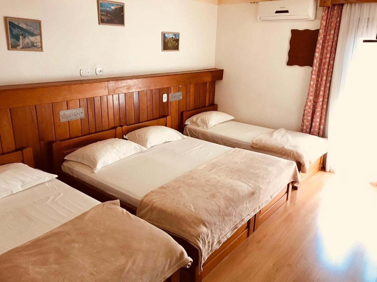 Hotel Tirol Treze Tílias Kültér fotó