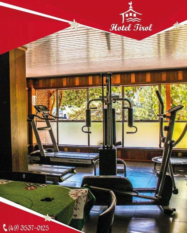 Hotel Tirol Treze Tílias Kültér fotó