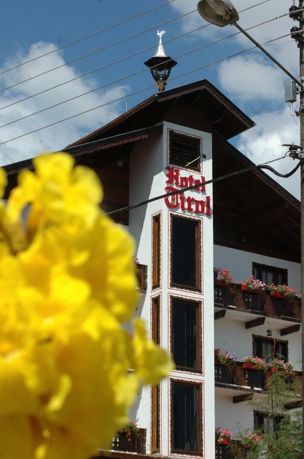 Hotel Tirol Treze Tílias Kültér fotó